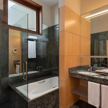 Marqués De Riscal, A Luxury Collection Hotel, 5* Elciego
